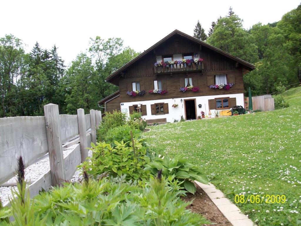 Ferienwohnungen Durst Roswitha Schattwald Exterior foto
